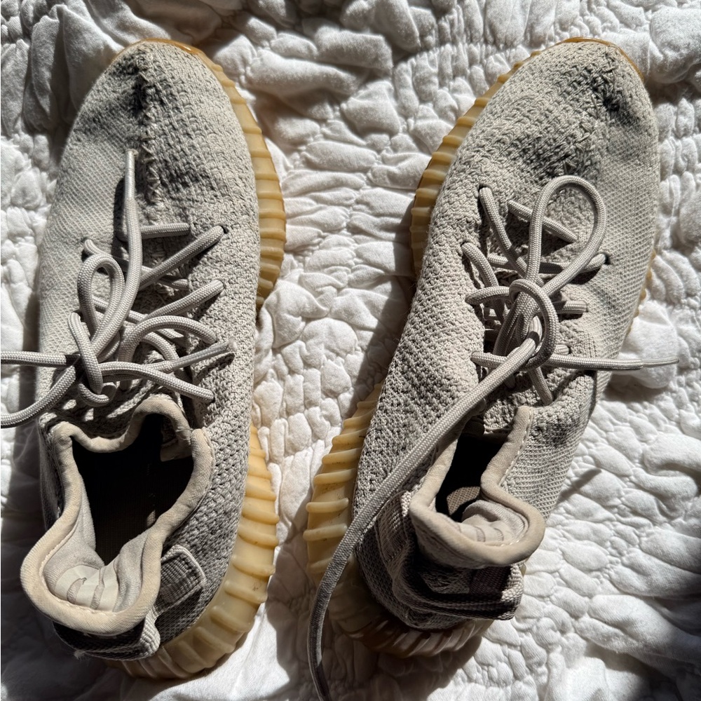 Gray Yeezy with Ribbed Soles